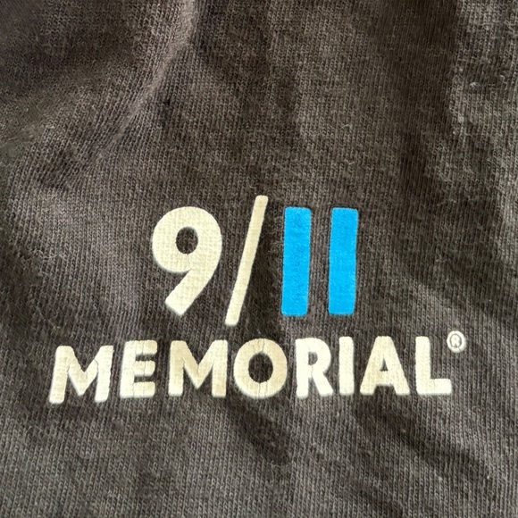 911 Memorial T-shirt, September 11th Black Twin Towers - Unisex - Picture 5 of 11
